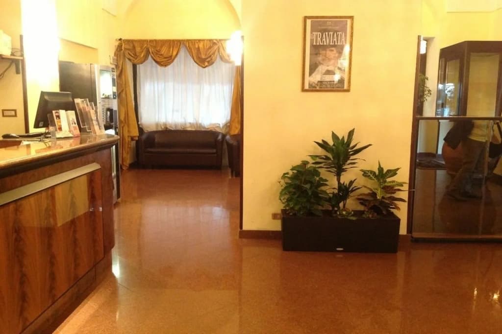 Hotel California - photo 17