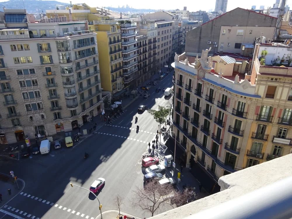 Fisa Rentals Rambla Catalunya - photo 12