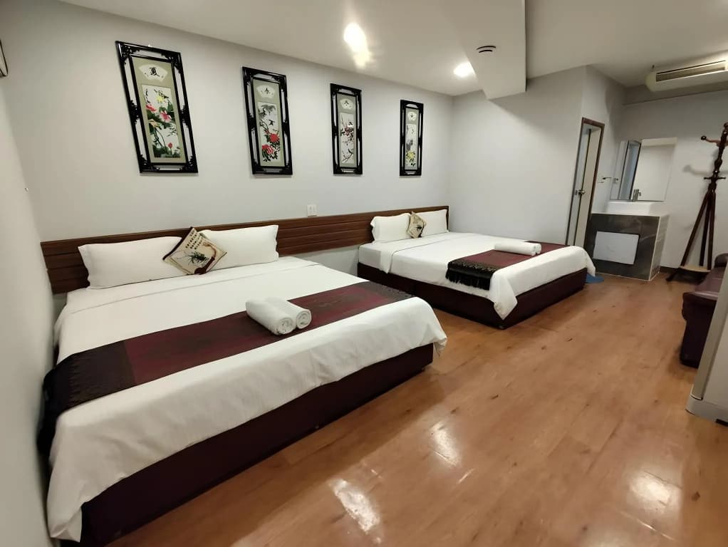 Longzhu Guesthouse - photo 31