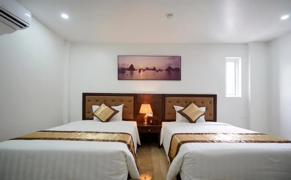 Halong Centrica Hotel - photo 3