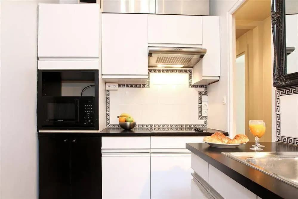 Private Apartments - Eiffel Tower - Champs de Mars - photo 11