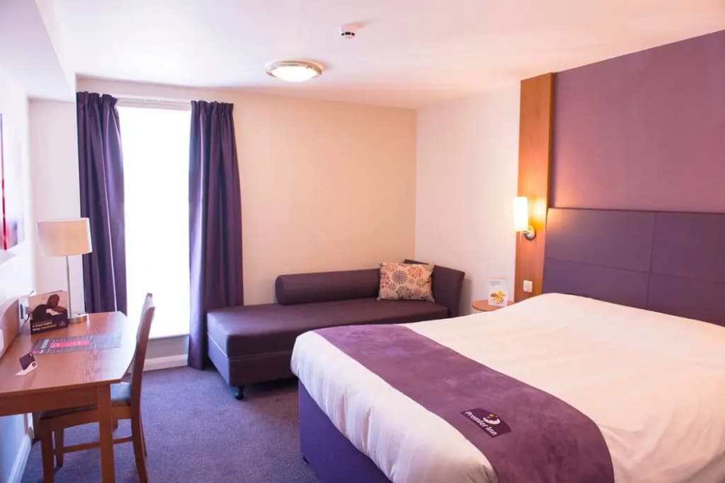 Premier Inn London Ruislip - photo 4