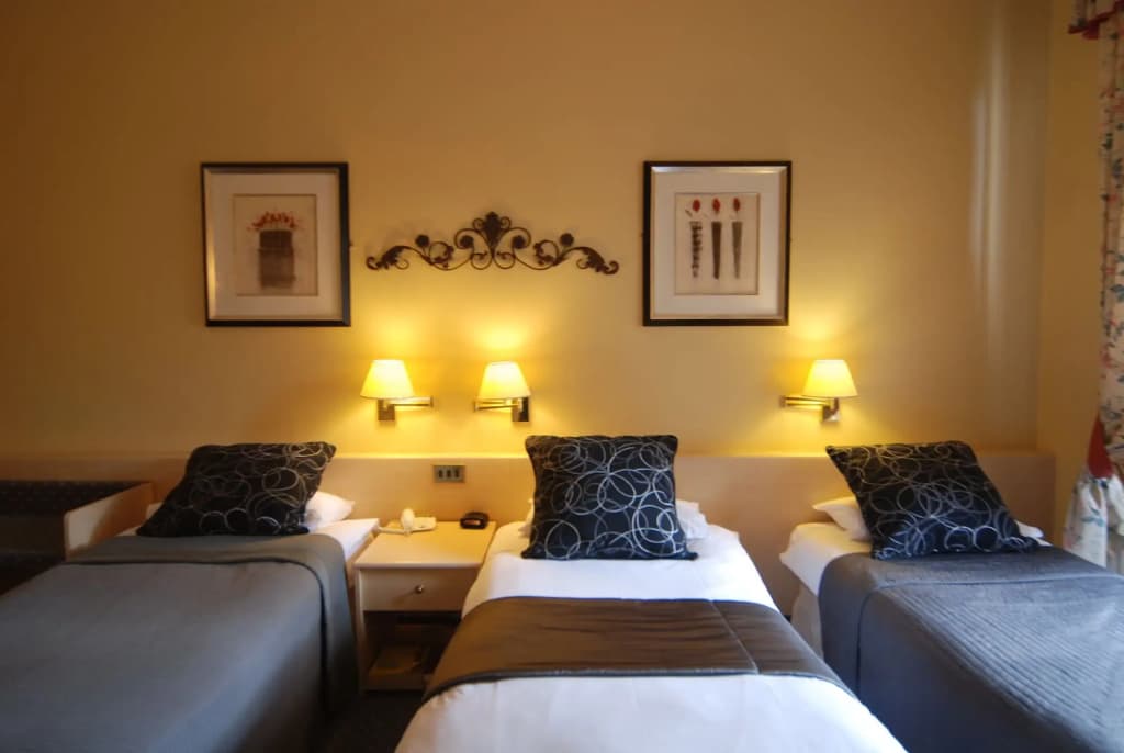 Edinburgh Thistle Hotel - photo 12