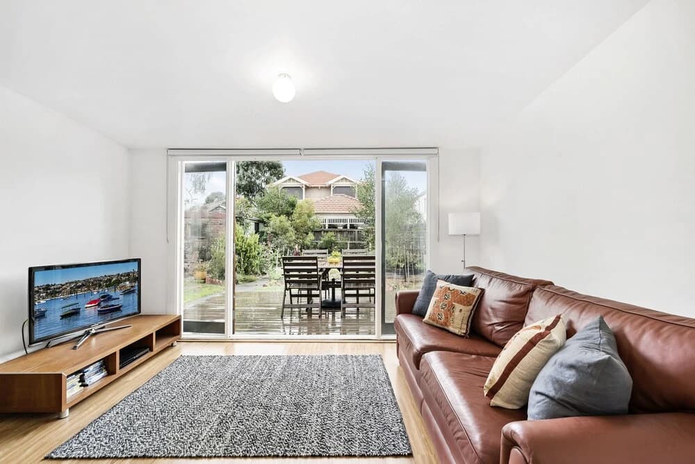 LIAM, 3BDR Northcote House - photo 4