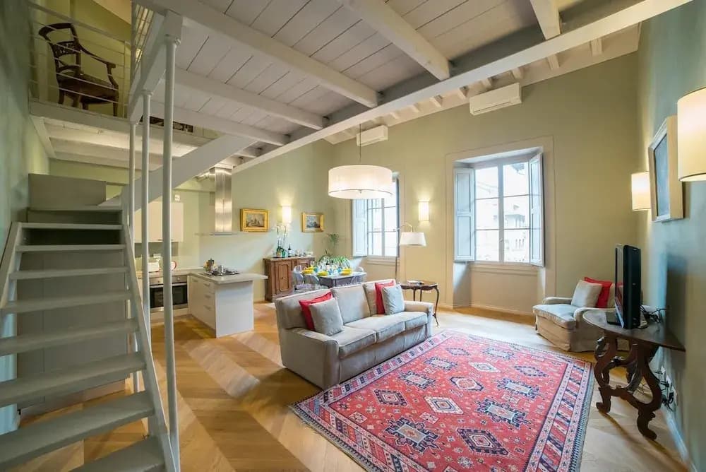 Charming Two Bedroom Apartment in Piazza Strozzi - photo 6