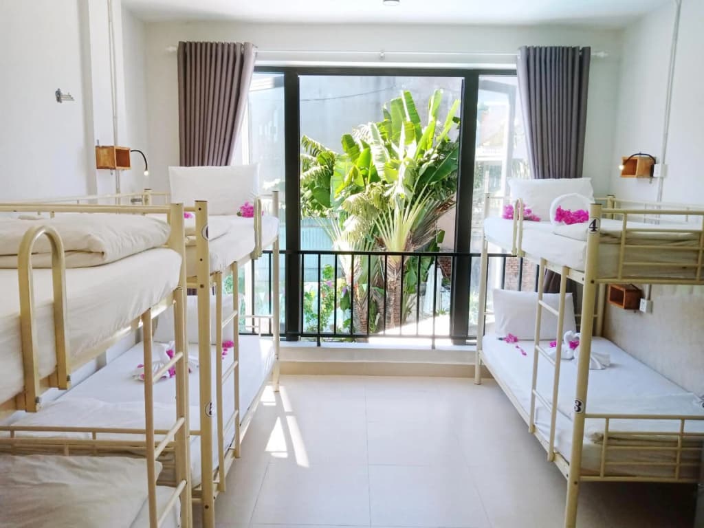 Bed Station Hostel & Pool Bar Hoi An - photo 17