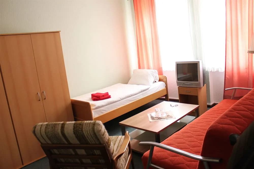 Hotel-Pension Aurora - photo 3
