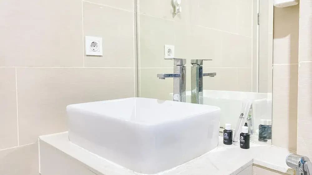 Comfort And Simply Look 1Br Daan Mogot City Apartment - photo 10