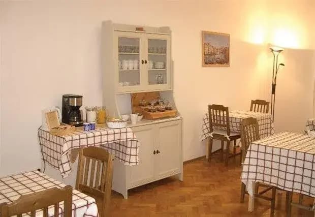 Apartment Halkova - photo 1