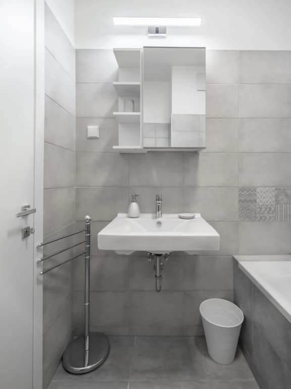 BpR CHIC White Home with Terrace & A/C & Garage - photo 10