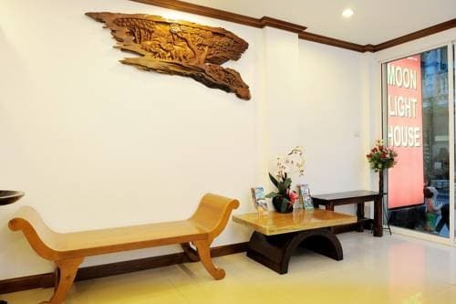 Moonlight Guesthouse - photo 11