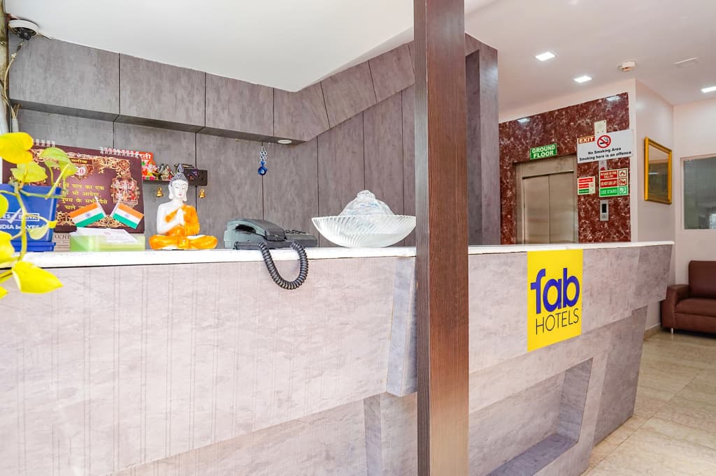 Fabhotel De Gold - photo 2