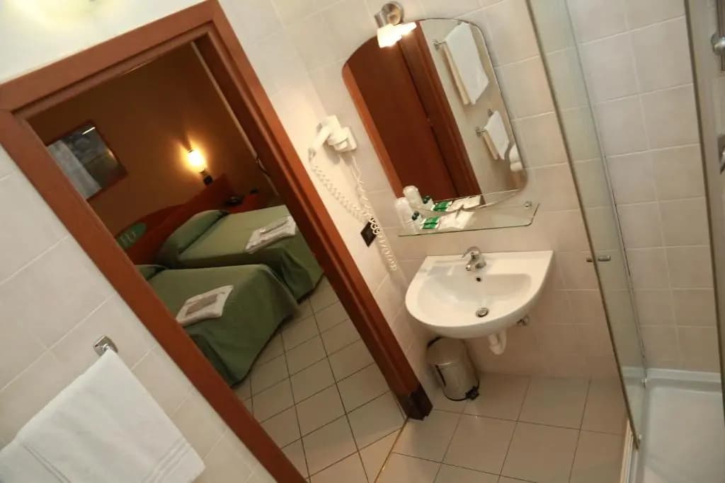 HD Hotel - photo 8