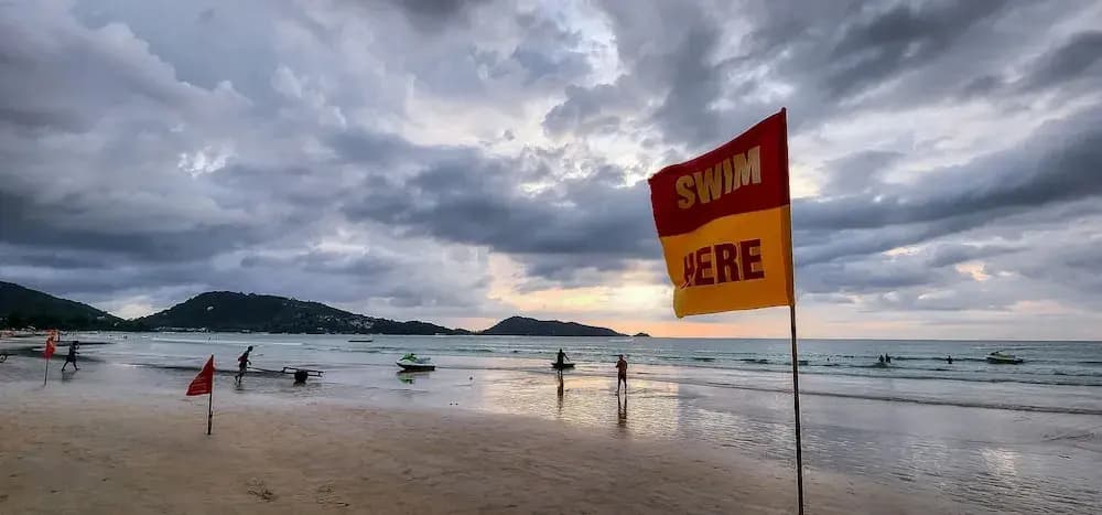 Arya Suites Patong Beach - photo 12
