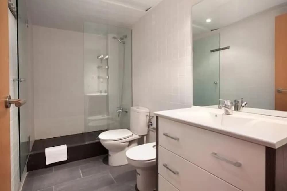 Park Guell Apartments - photo 26