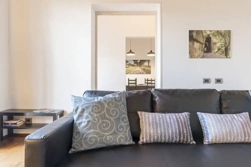 Great Terrace Flat a few Steps From Spanish Steps - photo 3
