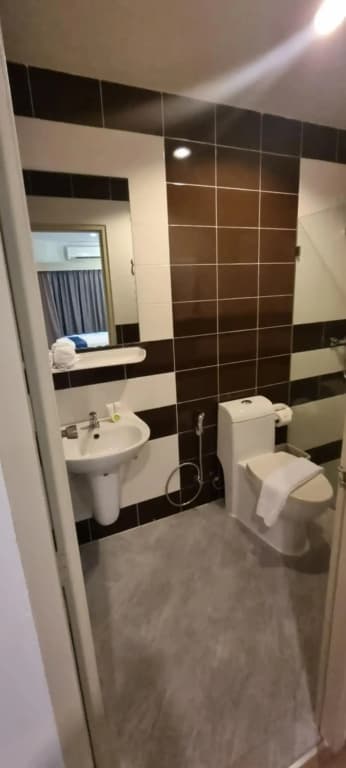 iCheck inn Chill Patong - photo 40