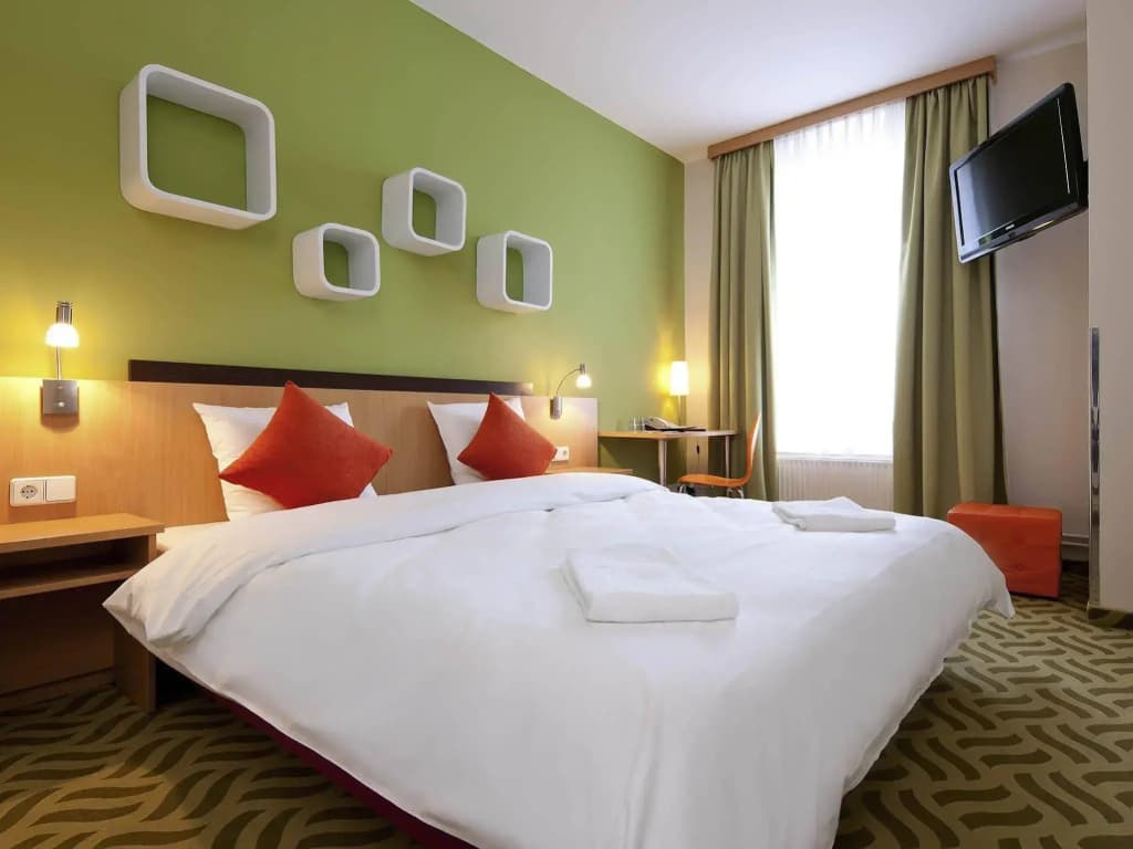 ibis Styles Berlin City Ost - photo 4