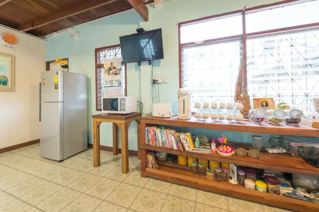 NTY Hostel BKK Airport - photo 10