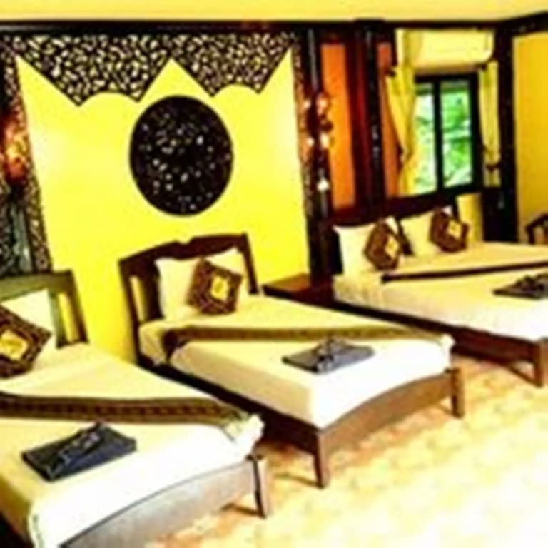 Paradise Pearl Bungalows - photo 3