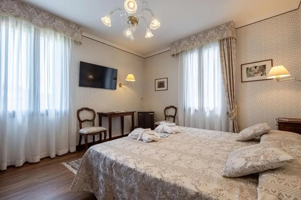 Hotel La Meridiana - photo 5