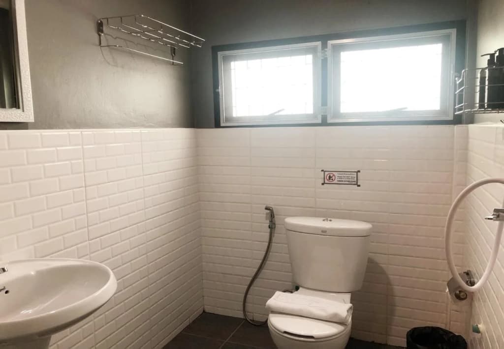 GN Luxury Hostel - photo 11