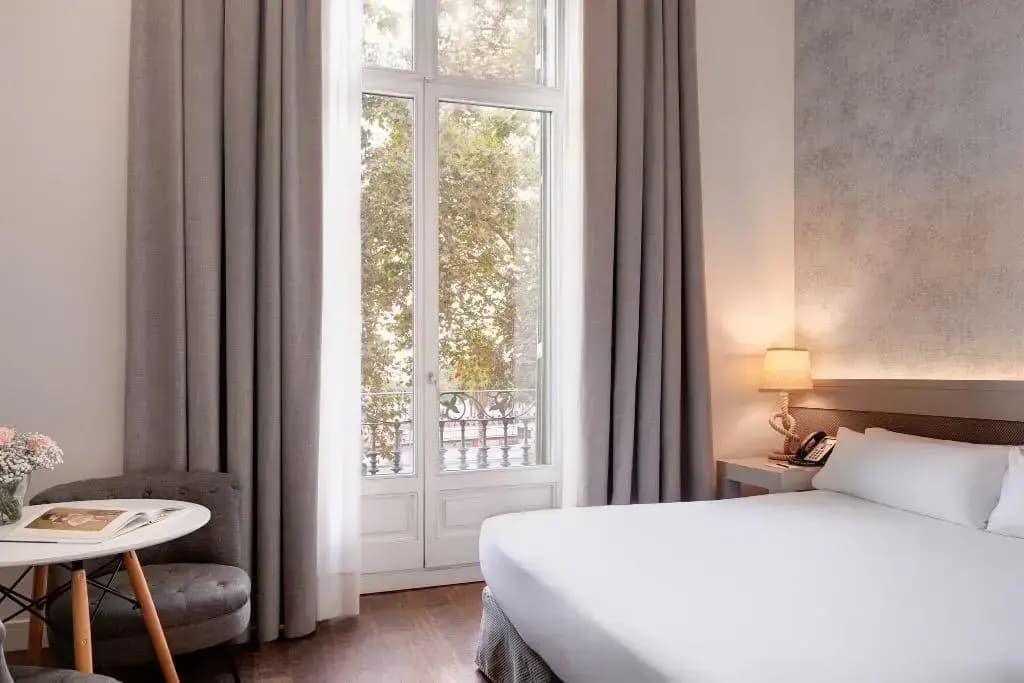 Barcelona Apartments - photo 5