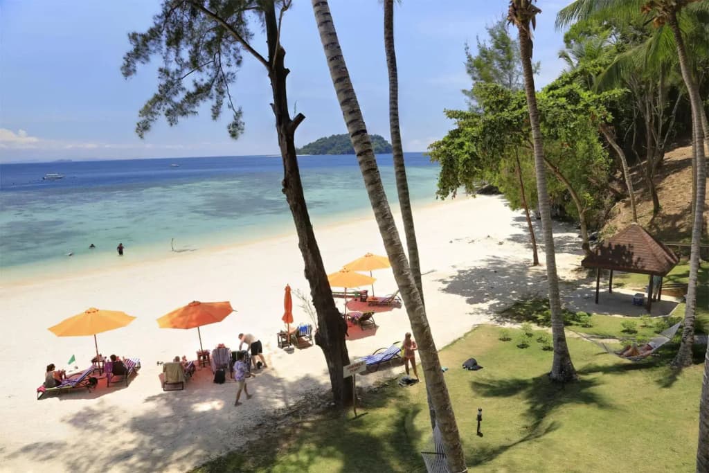 Sutera Sanctuary Lodges at Manukan Island - photo 17