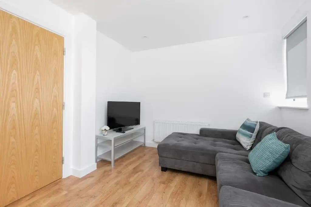 Skyvillion Tower Points - Tower Point Lovely apartment in Enfield London - photo 1