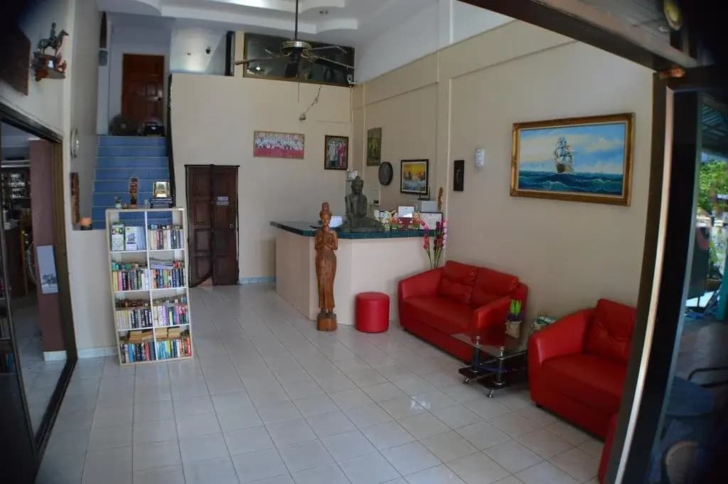 Karon Cove at Seabreeze Inn - photo 2