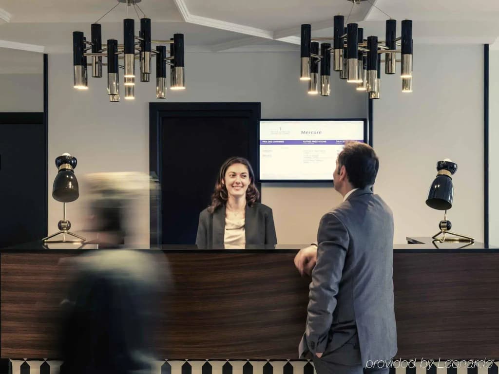 Mercure Paris Arc de Triomphe Wagram - photo 17