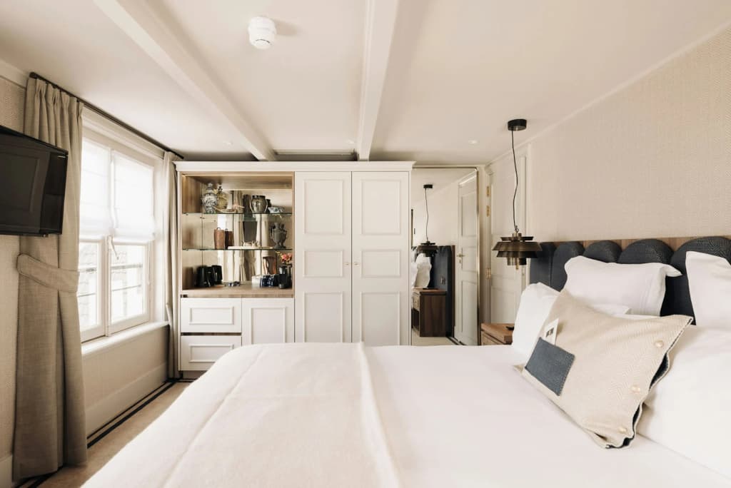 Hotel 717 - photo 4