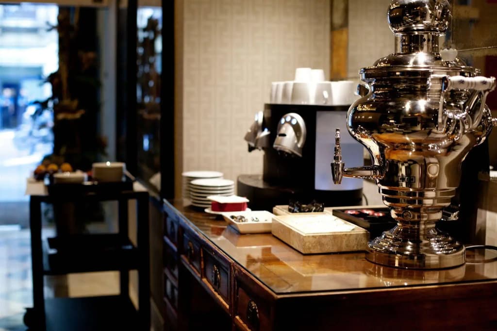 Vasanta Hotel - photo 11