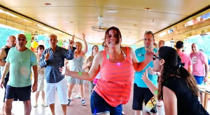 Golden Star Cruise - photo 8