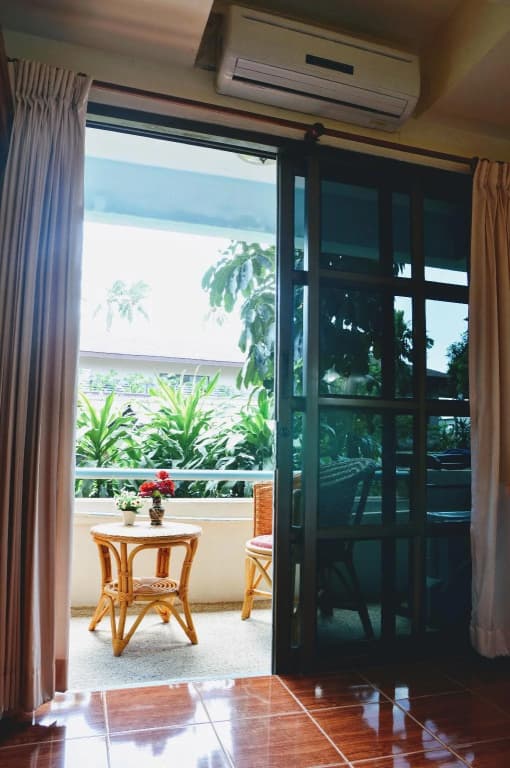 Bonny Hotel - photo 8