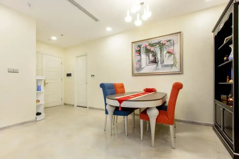 Nomad Homes Vinhomes Golden River - photo 13
