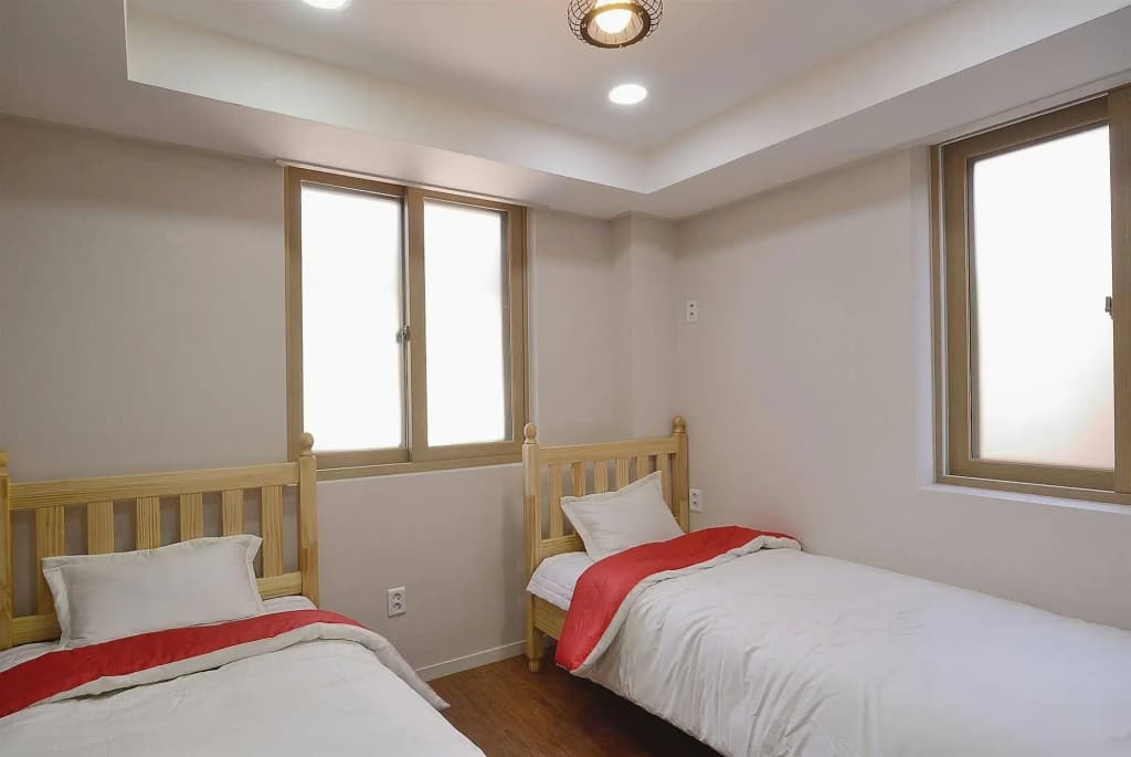 Red Guest House - photo 3