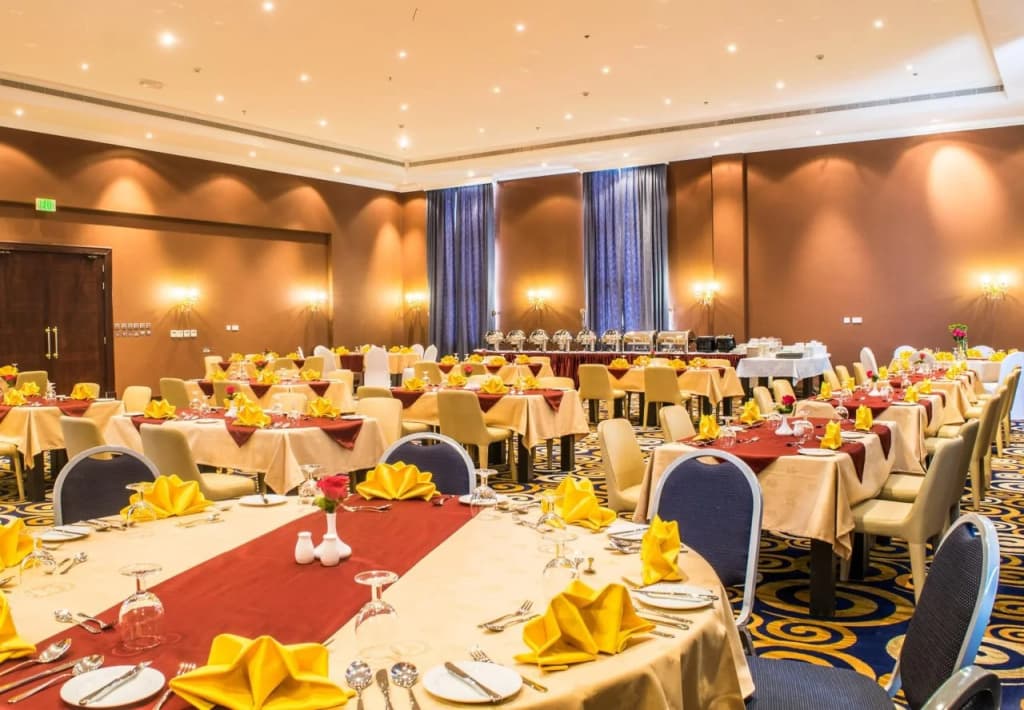 Premium Strato Hotel - photo 18