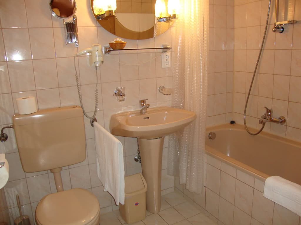 Hotel Bajazzo - photo 8