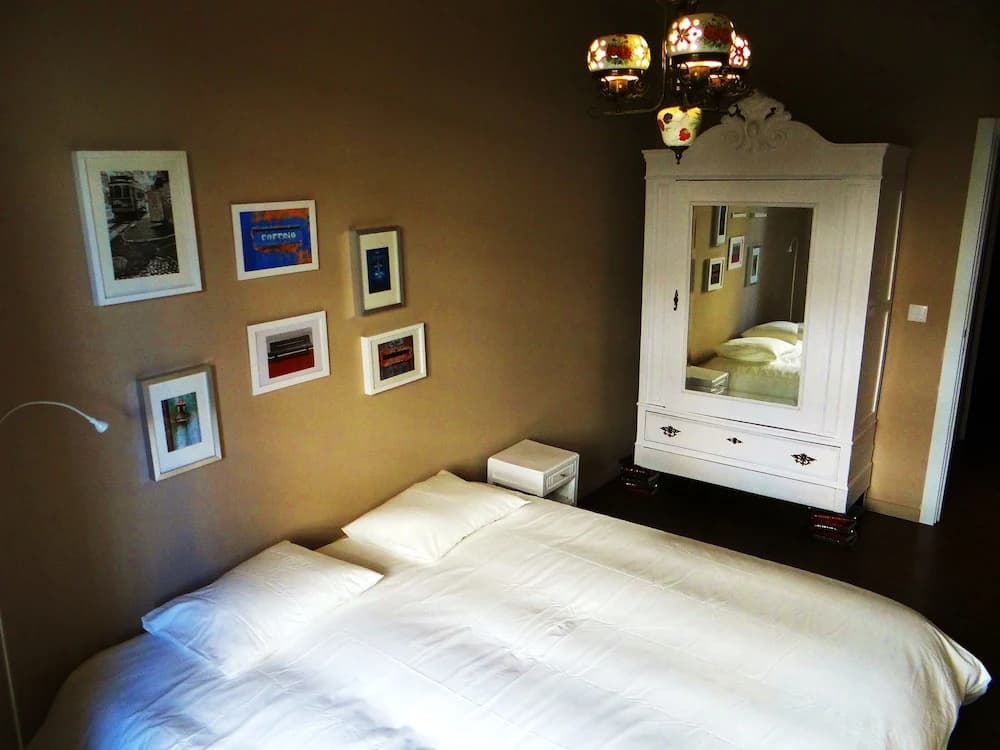 Jo's Place - photo 2