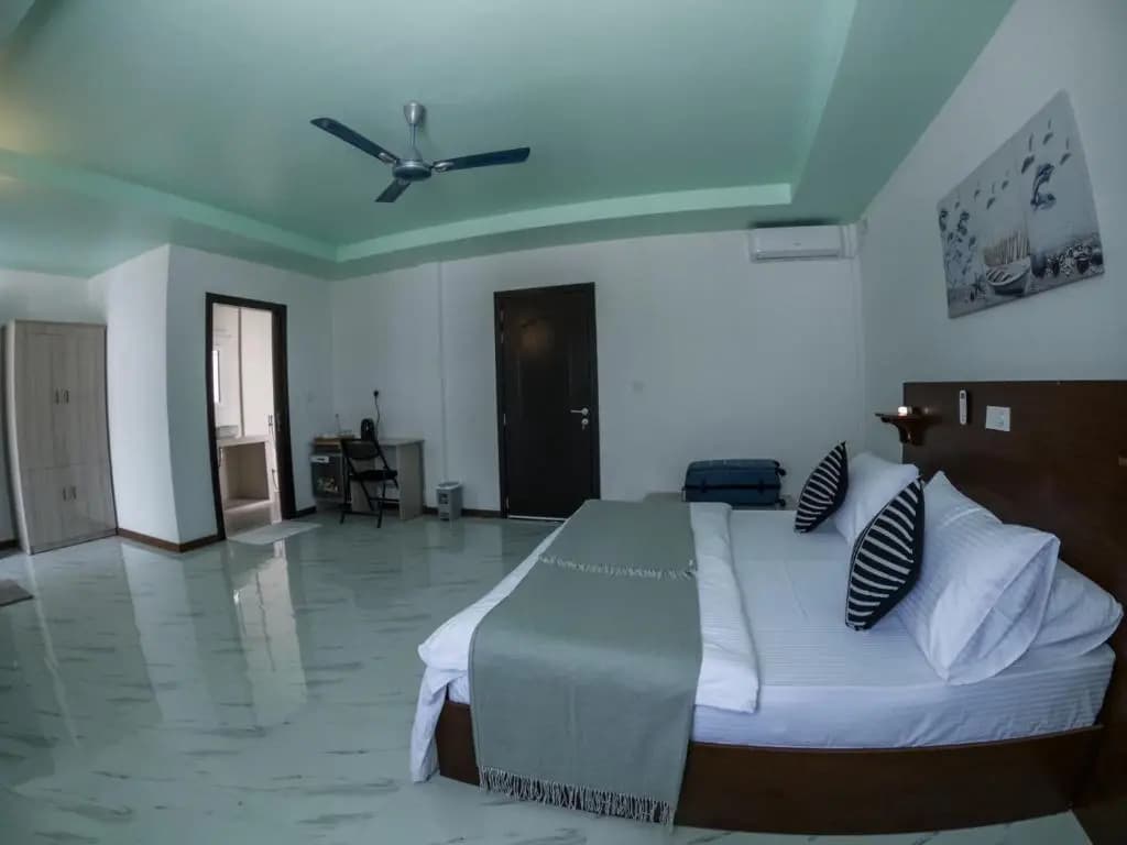 Clouds Beach Retreat Laamu - photo 3