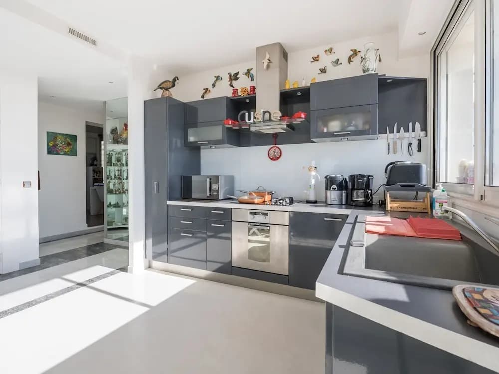 Elegant Apartment in Nice With Swimming Pool - photo 20