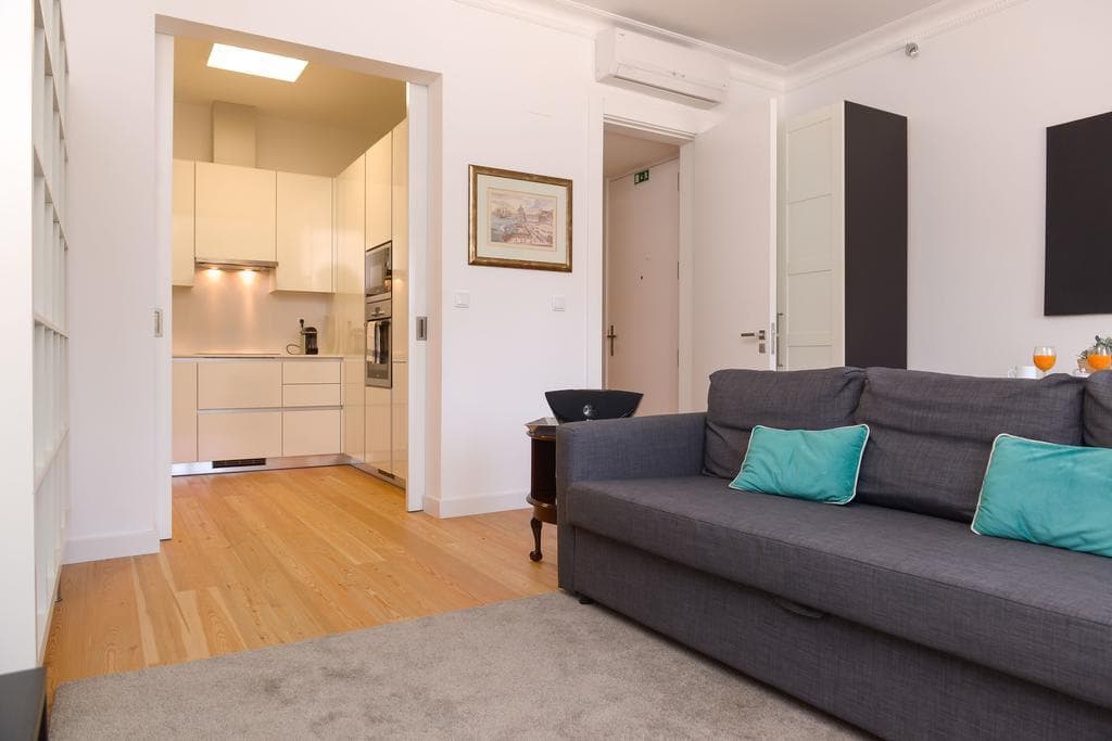 Gulbenkian Apartment - photo 15