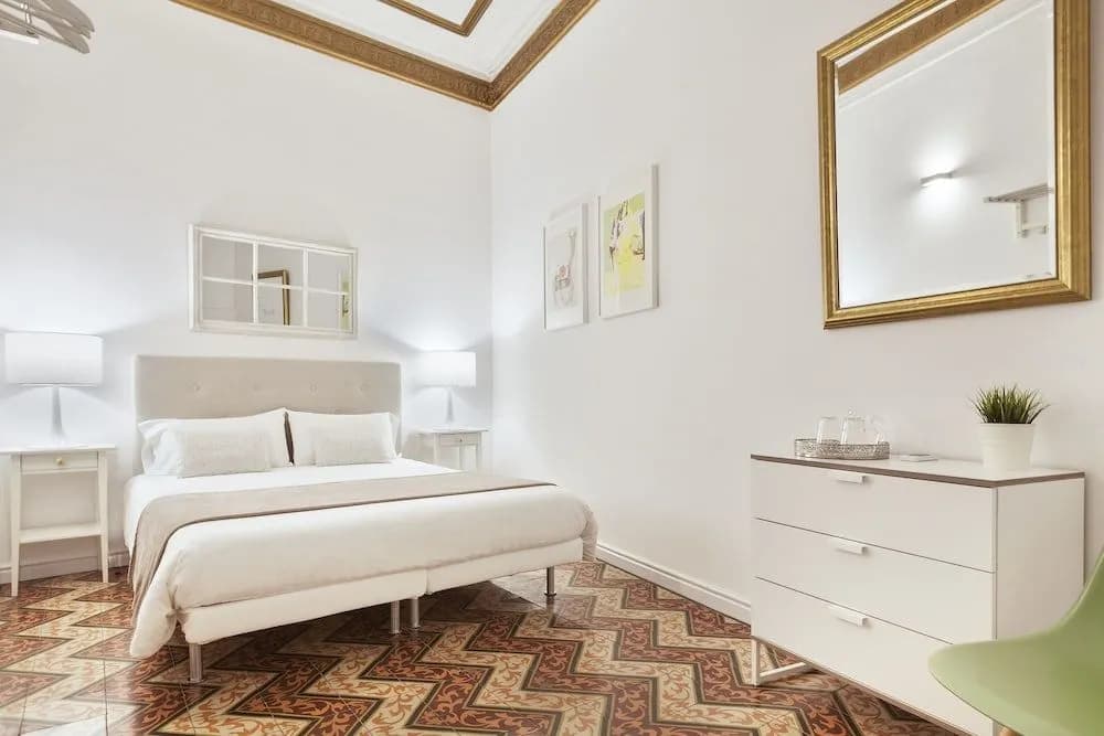 Plaza Catalunya Guest House - photo 2