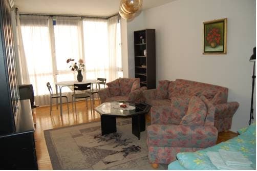 Di Caprio Apartment - photo 4