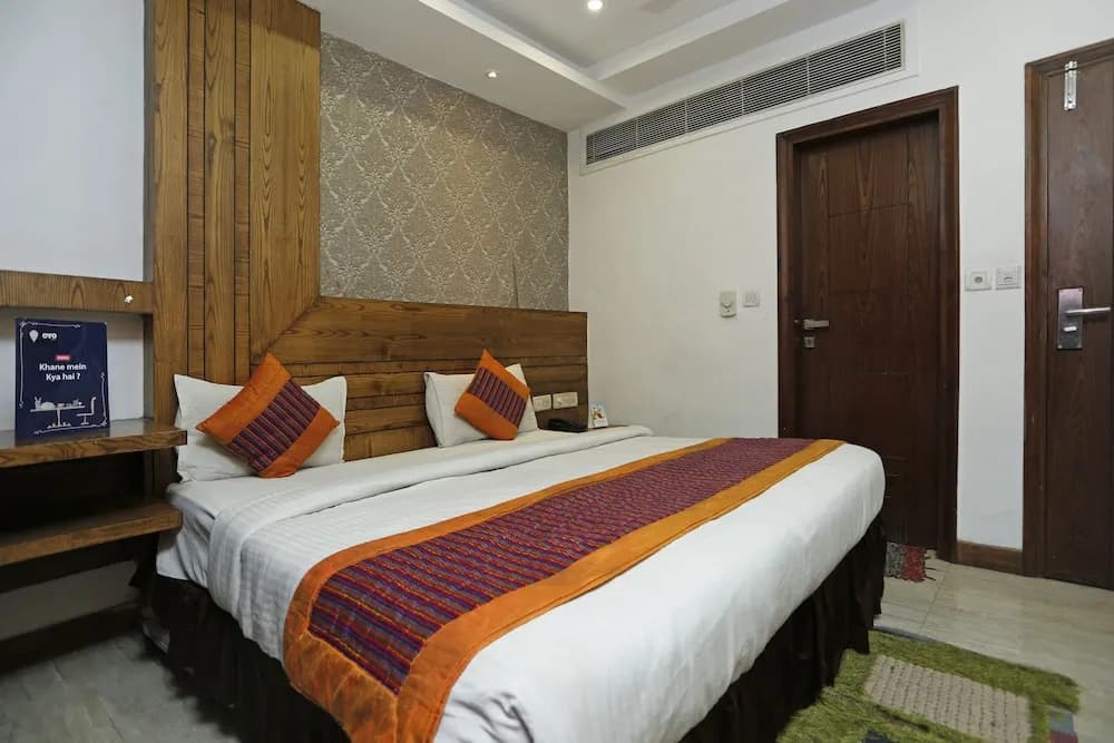 Collection O 8479 Hotel Ambience - photo 5