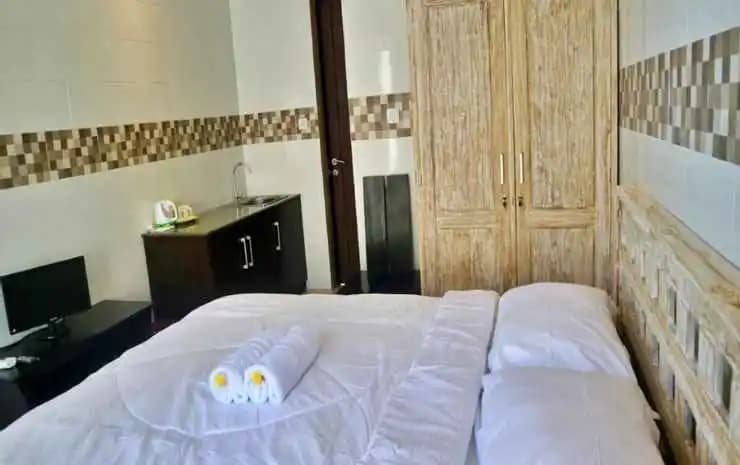 Agungs Guesthouse - photo 2