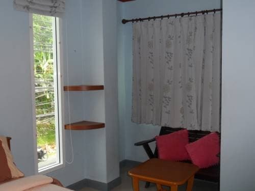 Areeya Guesthouse - photo 2