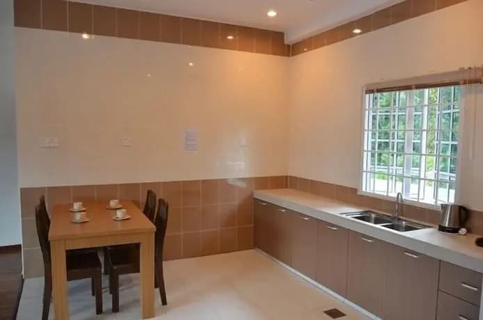 Iris House Resort - photo 12