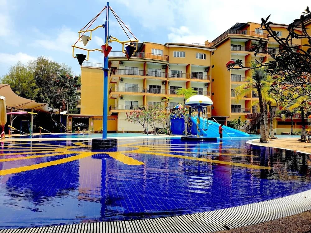 Gold Coast Morib Resort 4 Pax By BeeStay C2-4-11 - photo 12